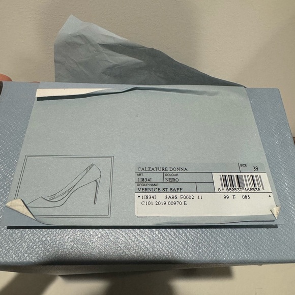 Prada Pumps- size 39 - Picture 8 of 8